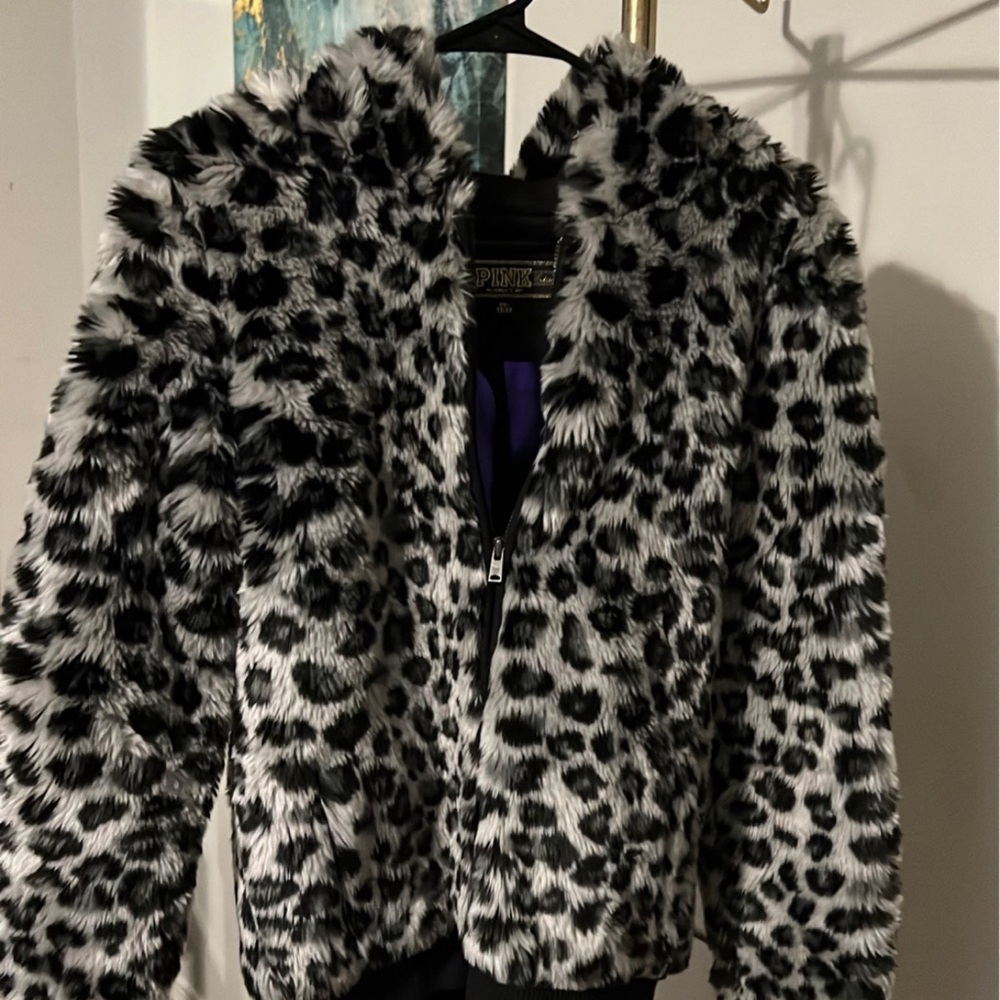Pink Victoria Secret Black/Leopard jacket size cs